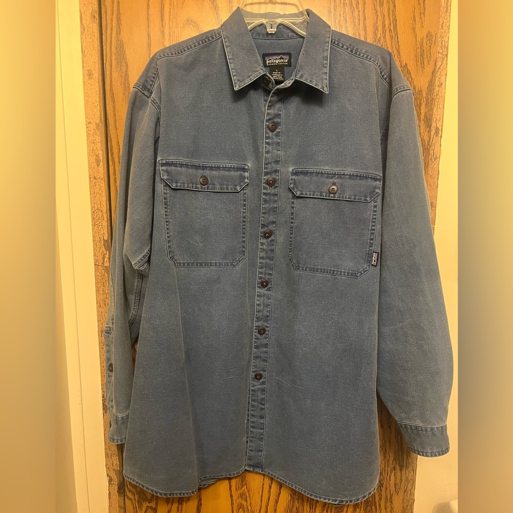 Men’s Large Patagonia Organic cotton outdoor long-sleeve button down work shirt